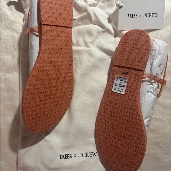 T KEES x J. CREW - Sunbleached Coral - Picture 7 of 7